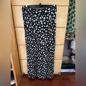 Flower slip skirt